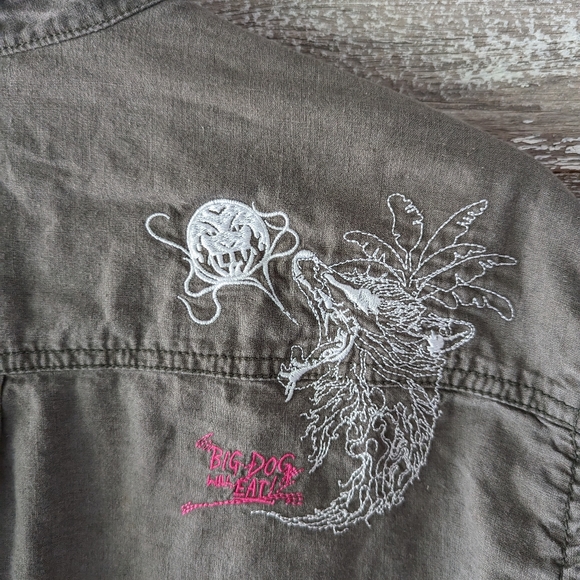 Unique Artful Dodger Embroidered Shirt - Picture 7 of 9